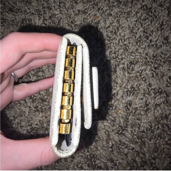 Prada White & Gold 6 Key Holder (EUC)(COMES WITH CARD) - Picture 4 of 8